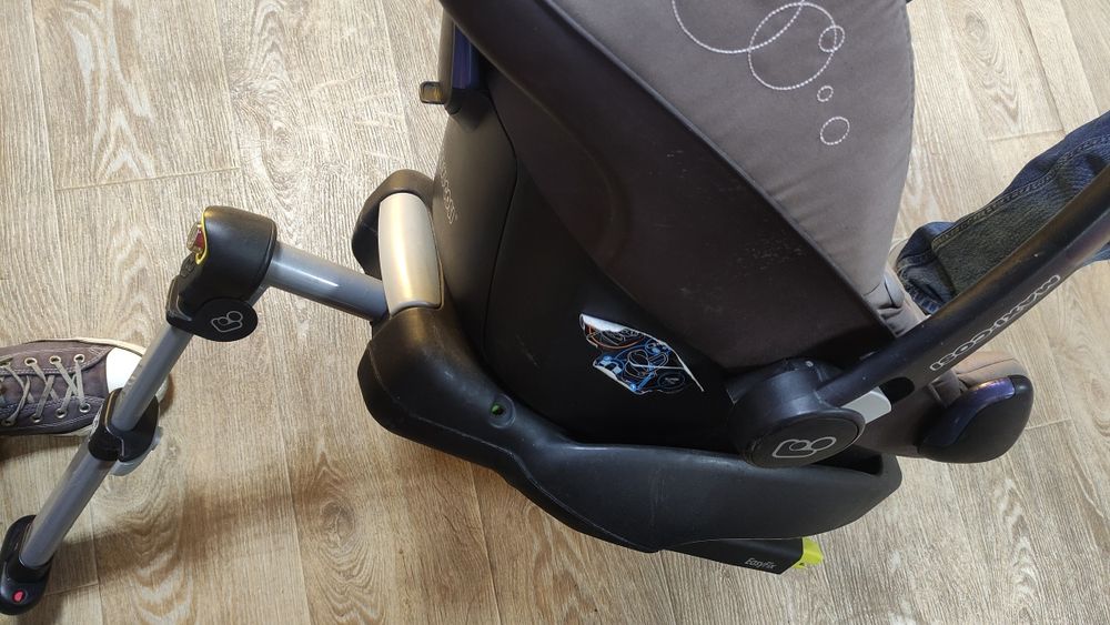 Автокрісло дитяче