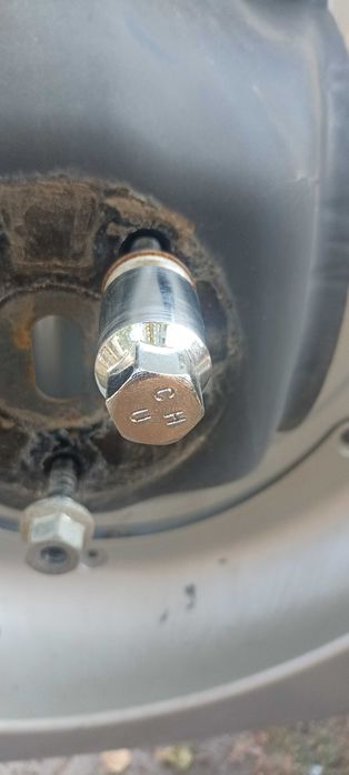 Гайка колесная секретная 12/1.5 с пресшайбой Toyota Rav 4, Чери Тиго