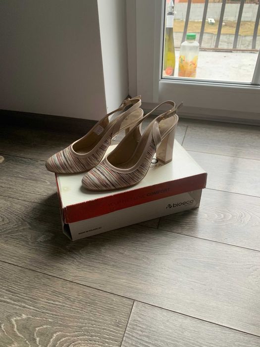 Czółenka skórzane BIOECO by Arka