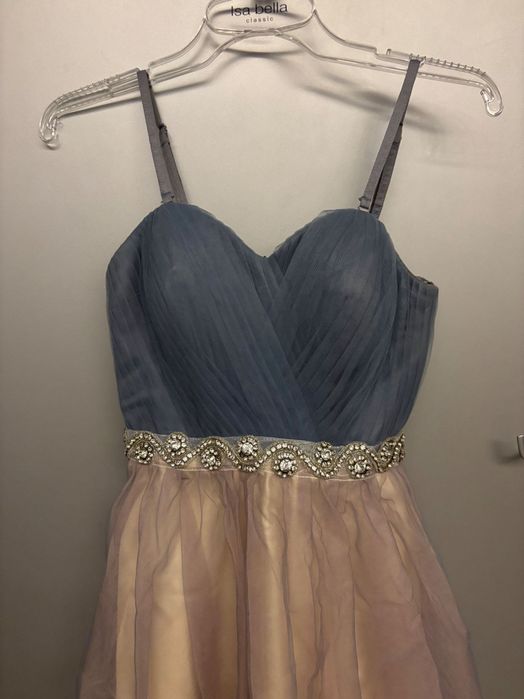 Młodzieżowa sukienka balowa