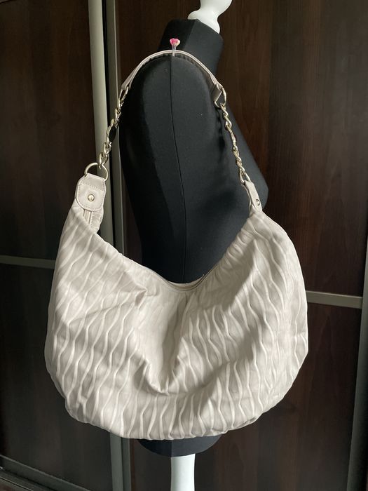 Beżowa torebka na ramię