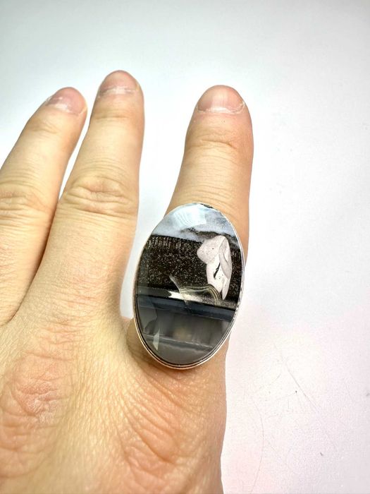 Pierścionek z kamieniami naturalnymi niebieski opal owyhee Próba 925