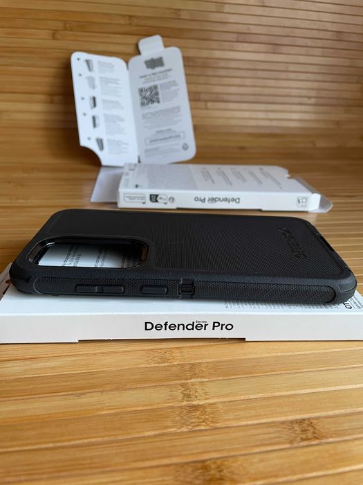 Чохол OtterBox Defender Series Pro для Samsung Galaxy S24 FE