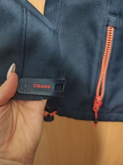 Softshell kurtka Cropp