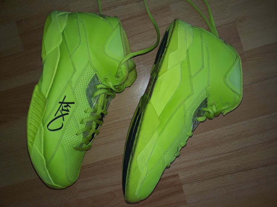 K1X  Play Hard rozmiar 47( 30.5 cm)