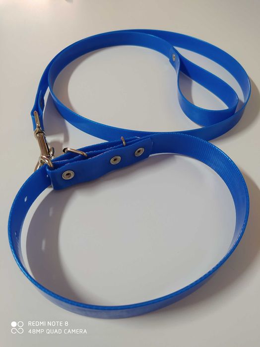 Coleiras e trelas para cães e gatos em TPU