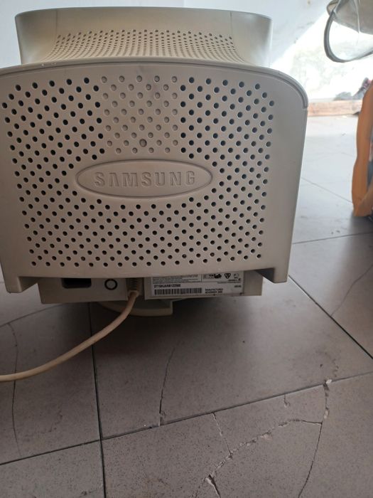 Monitor Samsung antigo