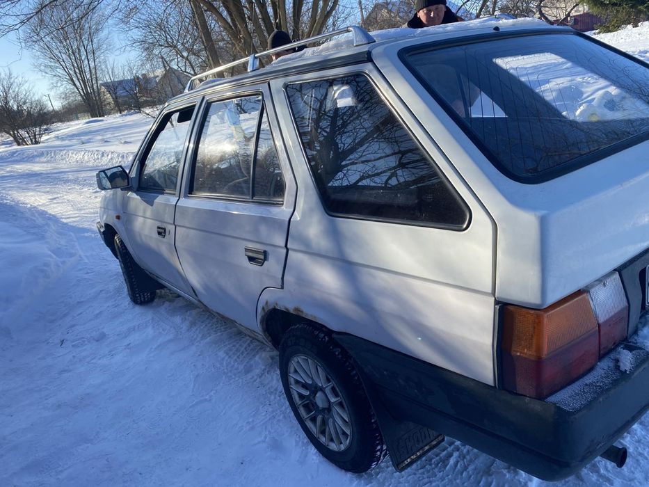 Разборка розборка Шкода Форман 1.3 бензин 1993 Skoda Forman
