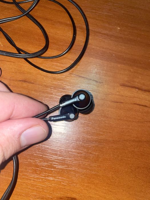 Продам Нушники PanasonicHJE125
