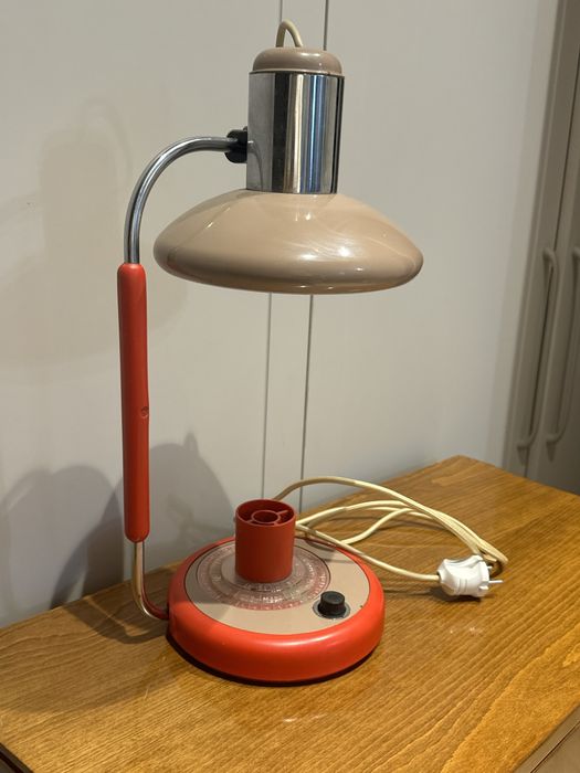 Продам винтажную ретро настольную лампу СССР