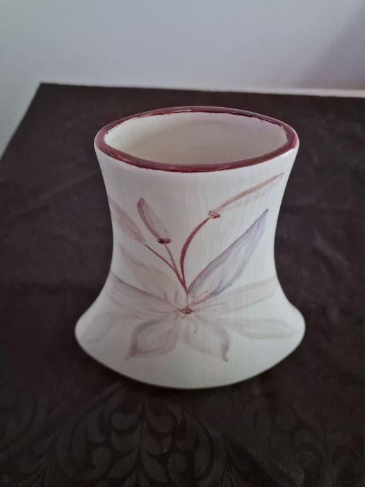 Jarra 28cm Flor em tons rosa

Entrega em