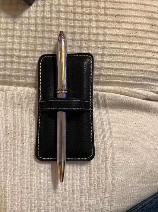 Caneta  Cross e outra