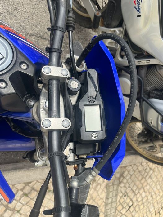 Yamaha Wr 125 R Moto de garagem