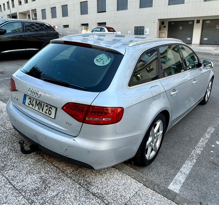 Audi A4 Avant 2.0 TDi S-Line