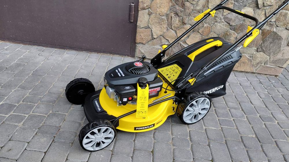 Самохідна бензинова газонокосарка powerplus  powxg60241