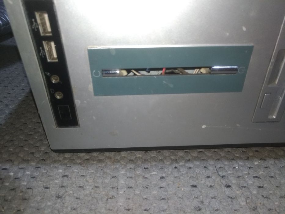 Komputer na części  sprawny Grafika Radeon 9250  MSI K8MM3-V