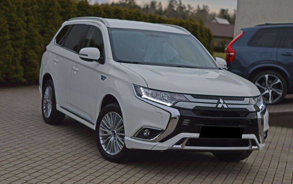 Mitsubishi Outlander PHEV 2019 2.4