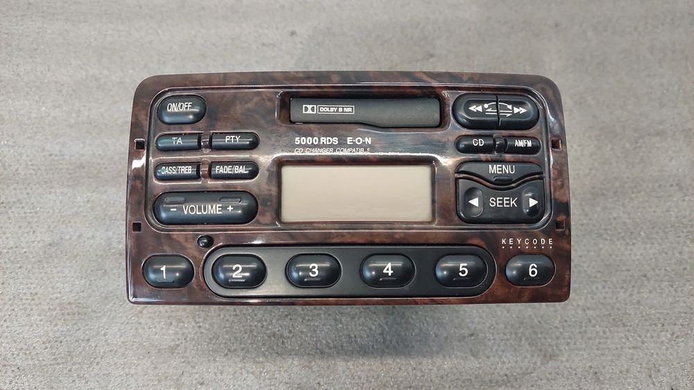 Rádio / auto-rádio FORD Fiesta IV (JA_, JB_)