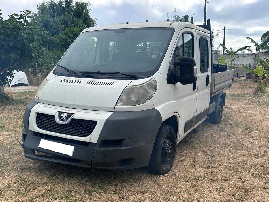Peugeot Boxer 2.2 HDI de 2011 caixa aberta para pecas