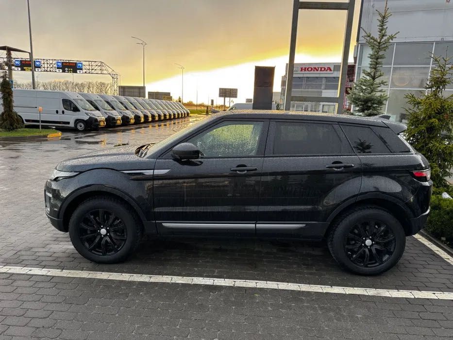 Авто Land Rover Range Rover Evoque 2017