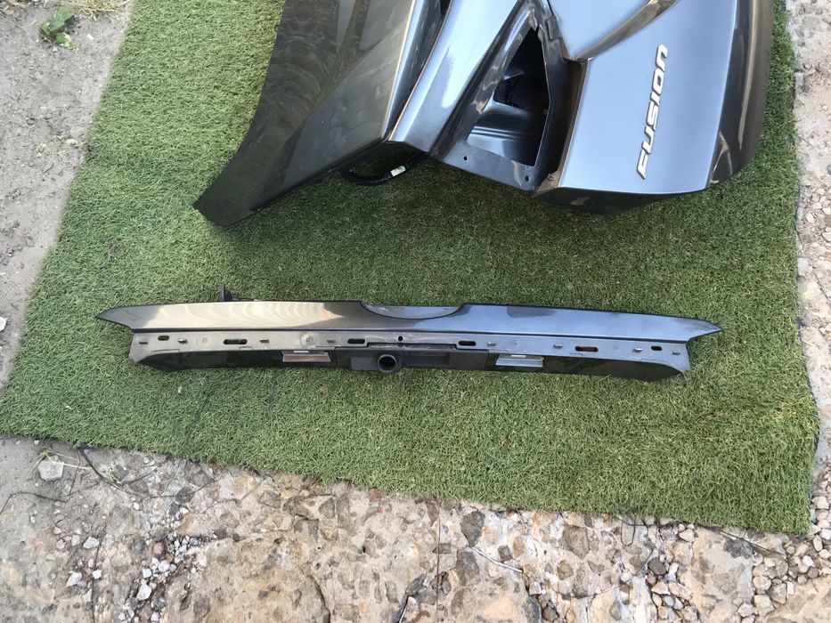 Накладка багажника Ford Fusion Разборка Форд Киев