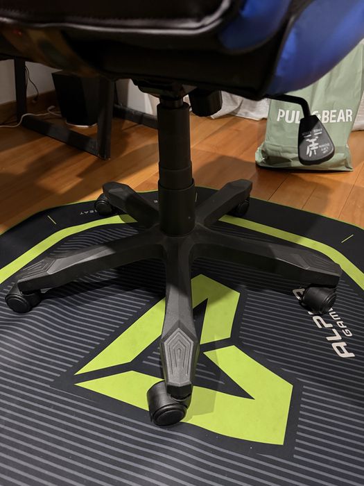 Cadeira gaming CHAIR