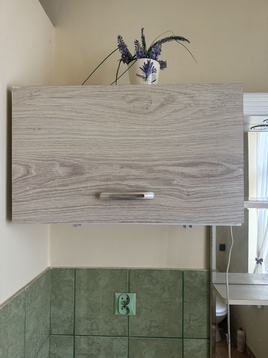 Szafka wisząca do kuchni lub łazienki