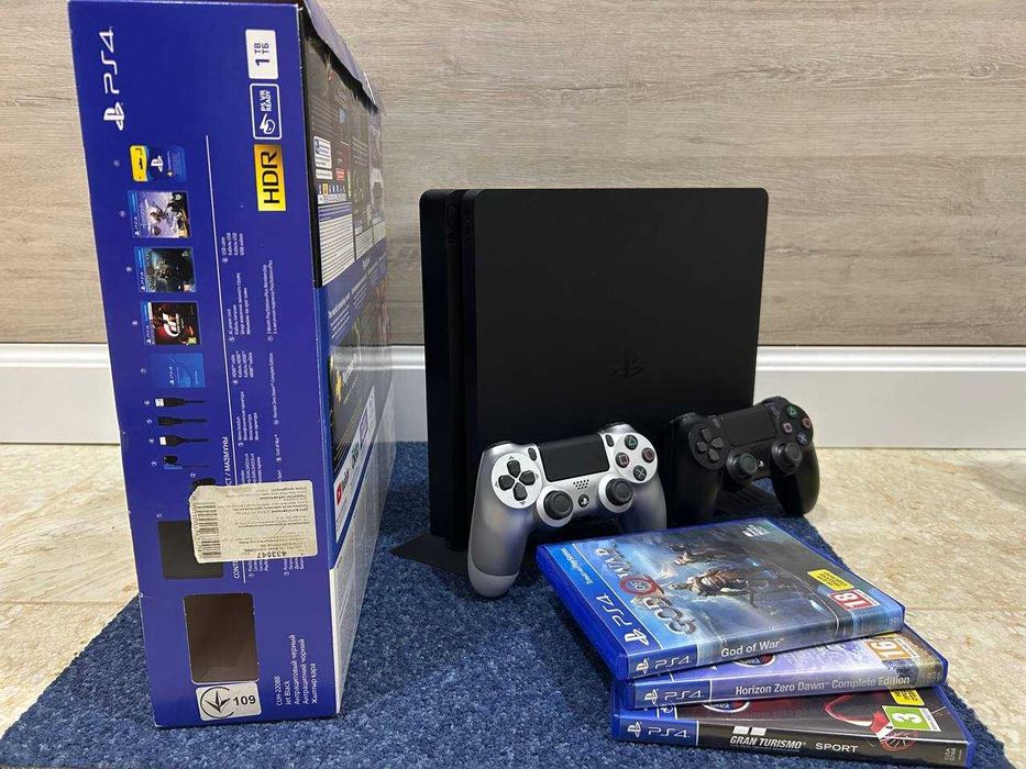 PlayStation 4, Slim, 1 Тб (б/у)