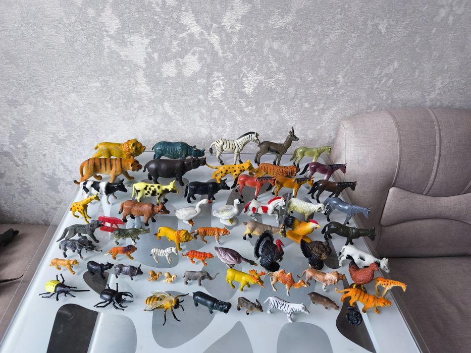 Набор фигурки животные, звери, насекомые, солдатики, динозавры, дракон