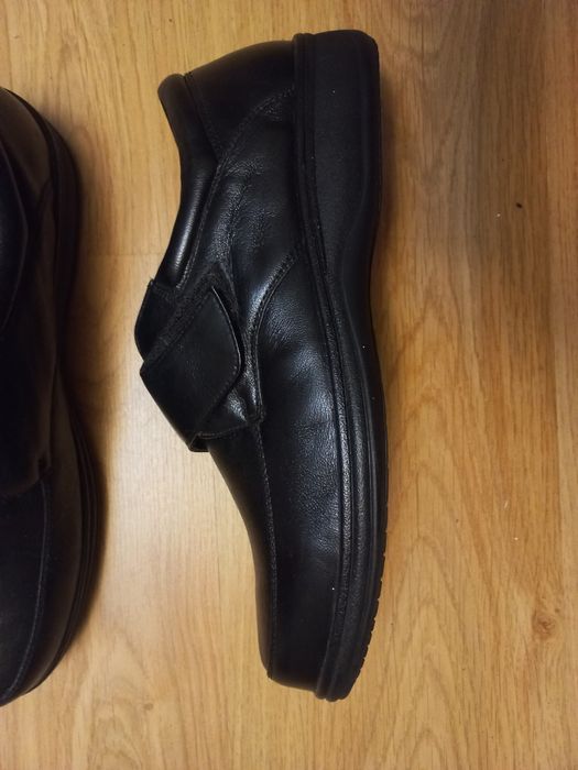 Мужские новые кожаные туфли roamers 43 p.