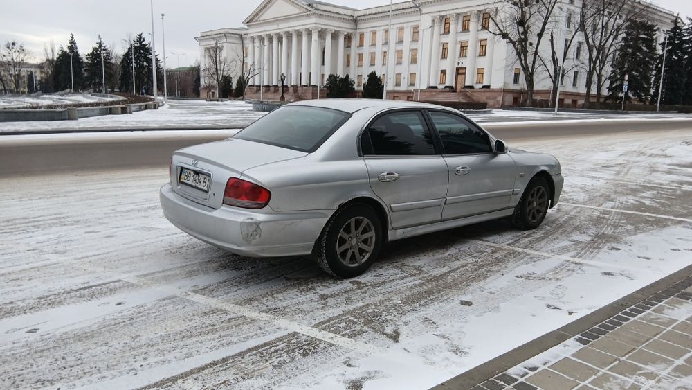 Hyundai Sonata 2004