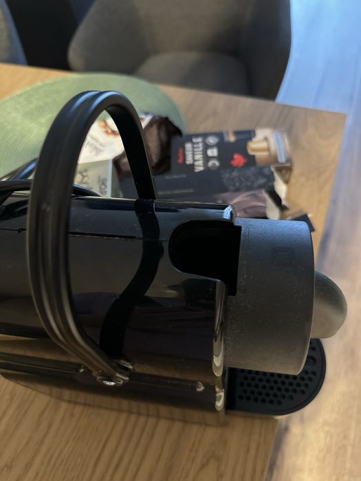 Ekspres na kapsułki delonghi nesspresso