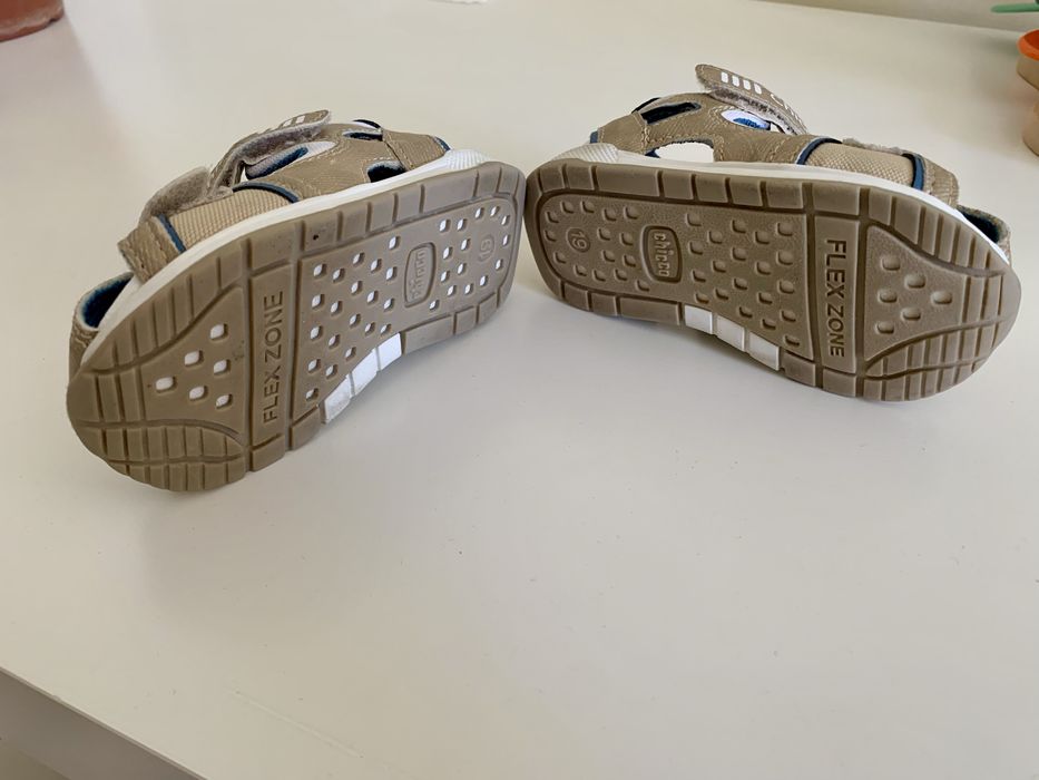 Sandálias para bebé