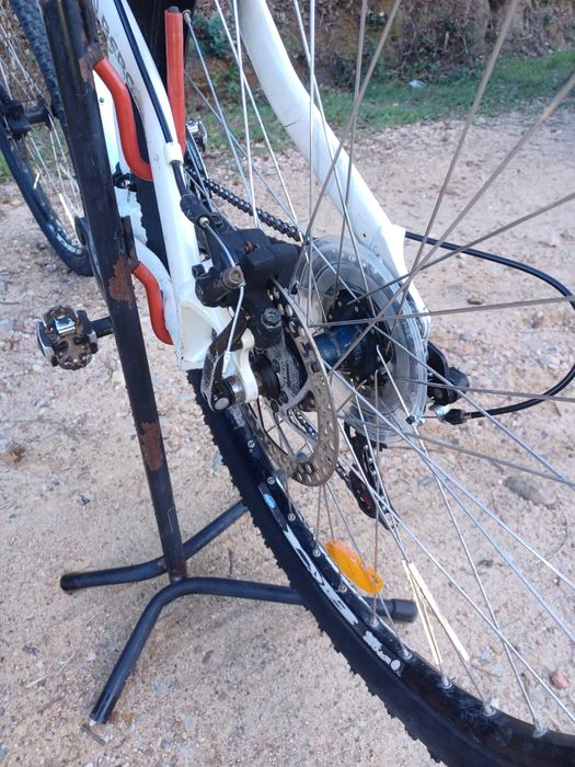 Bicicleta btt berg stuka 26