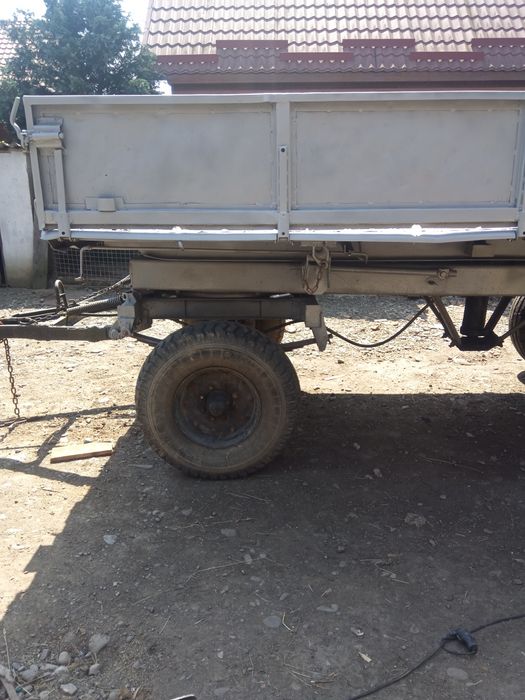 Продам прицепа тракторний.