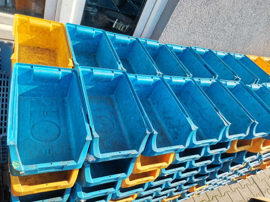 MOCNY pojemnik skrzynka pudełko plastikowe organizer na śrubki Tarnów