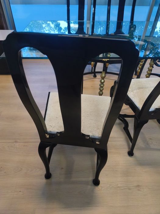 Mesa com cadeiras