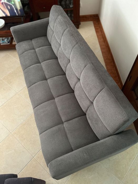Novo Sofá-cama 3 lugares