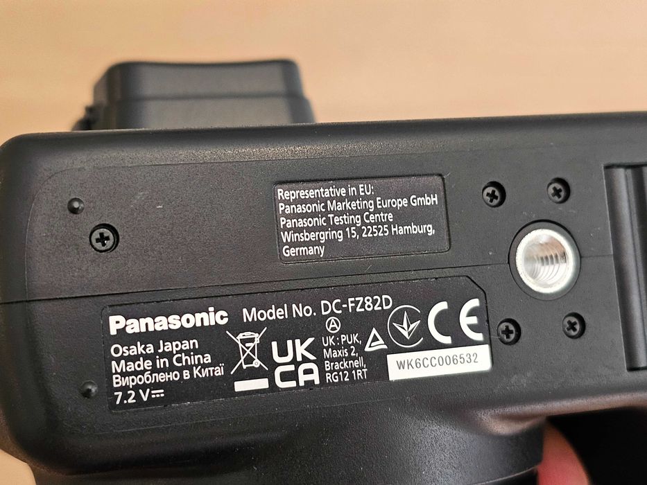 PANASONIC Lumix DC-FZ82D como NOVA e com GARANTIA (OFERTA cartão de memória)