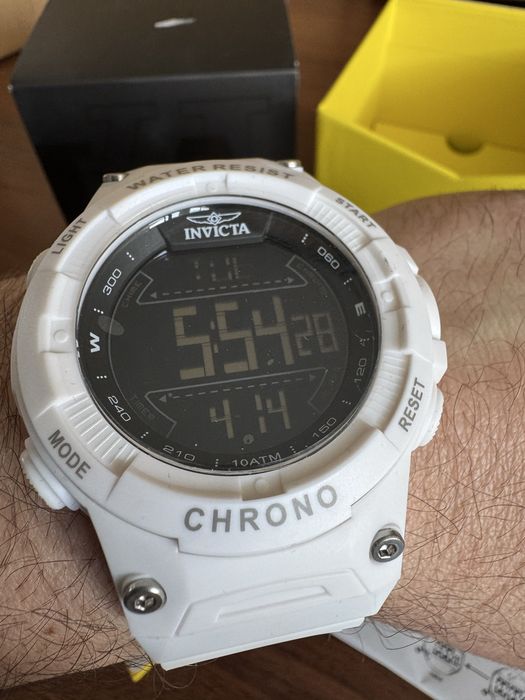 Чоловічий годинник Invicta Racing 47524