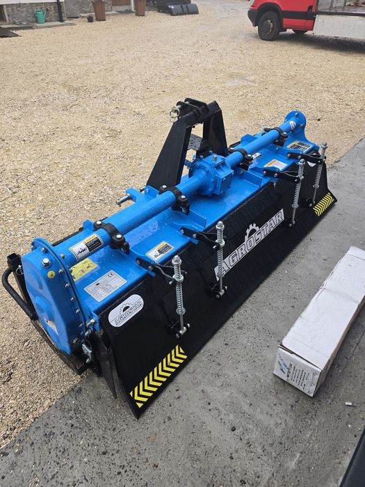 Glebogryzarka Agrostar  wałek wom zawieszana do traktora Dostawa