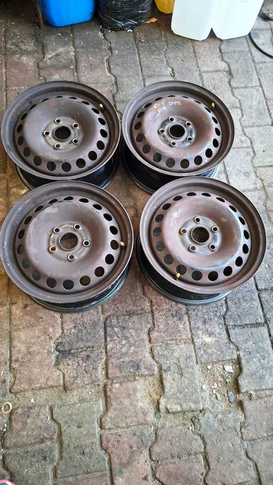 Felgi stalowe VW Golf V Touran 15" 5x112 6Jx15 ET47