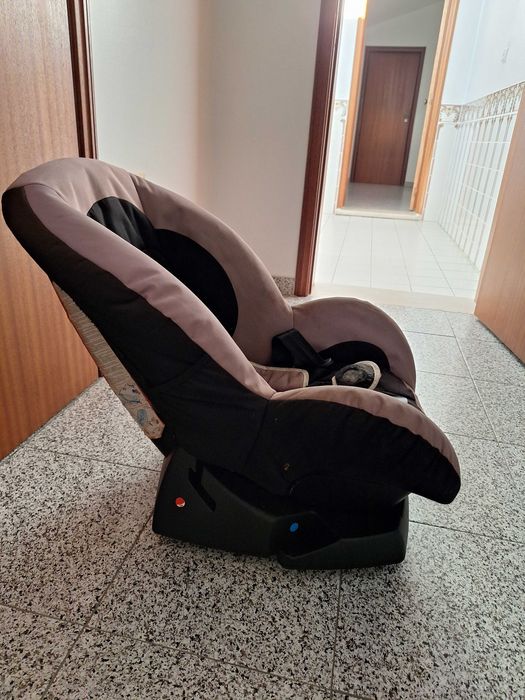 Cadeira auto reclinável