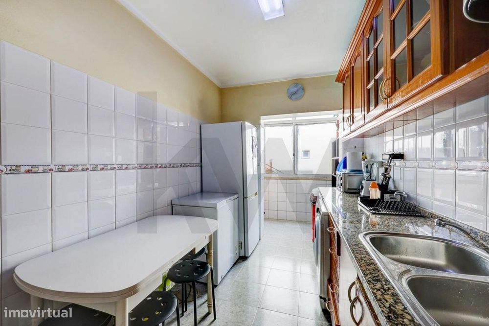 Apartamento T2 em Alverca com Ar Condicionado – Pronto a Habitar