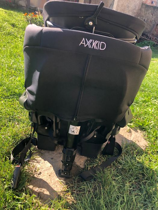 Fotelik Axkid Minikid + gratis