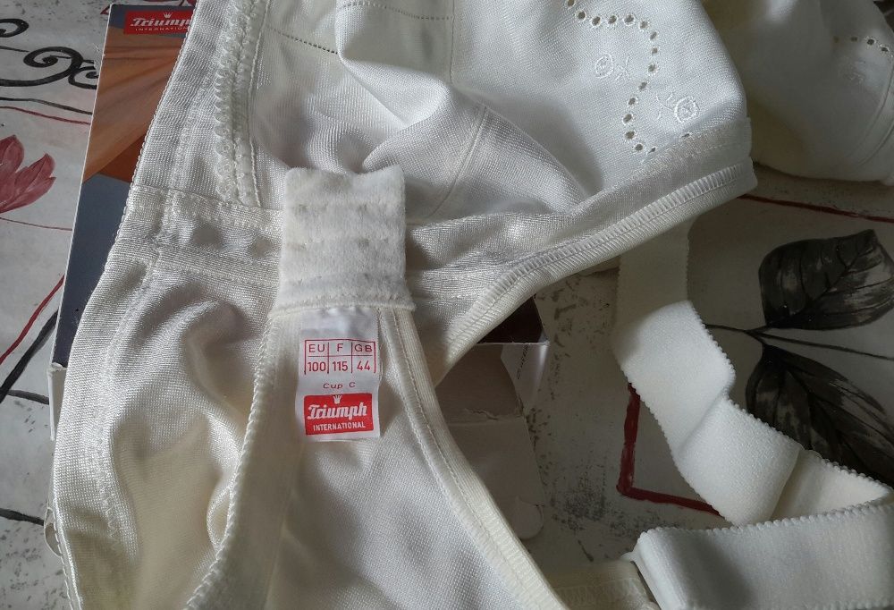 Sutiens novos de marca