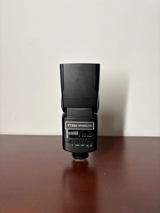 Flash Neewer TT560 Speedlite