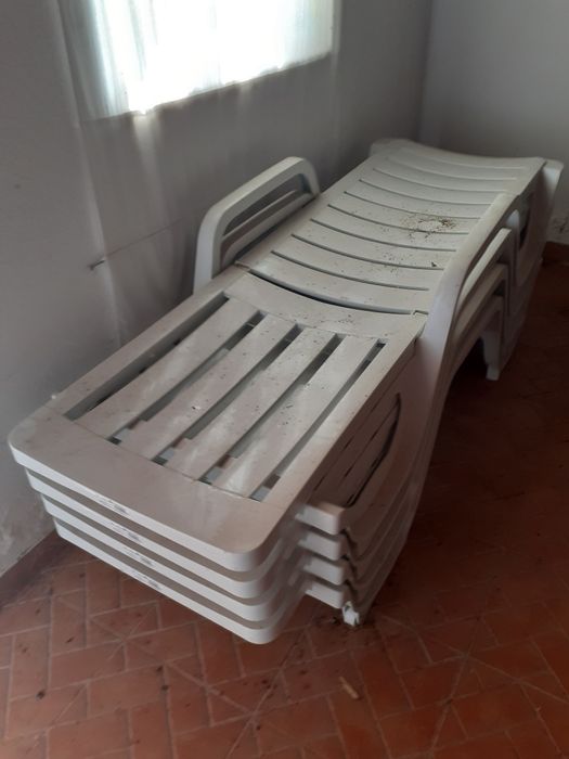 Espreguiçadeira de resina branco Malibu