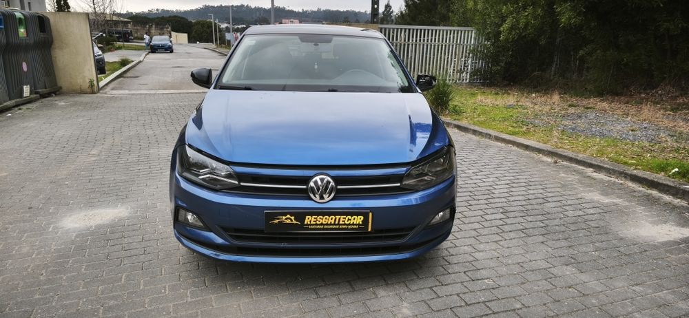 Vw polo 1.0 confourline salvado