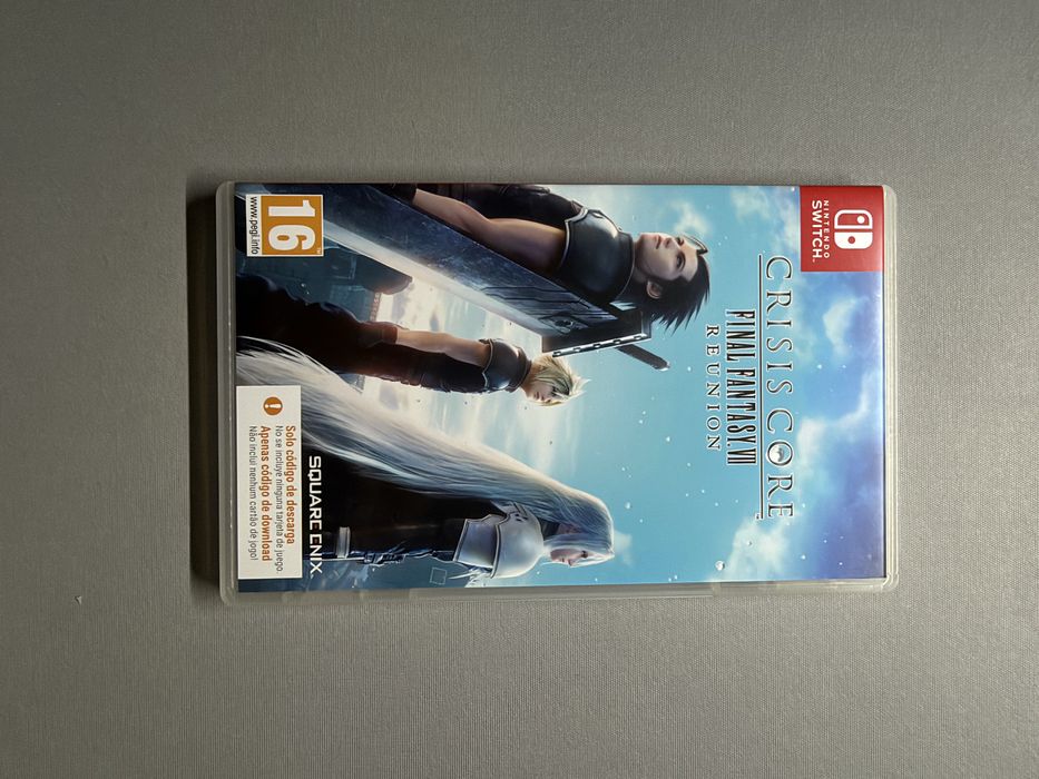Final Fantasy VII Crisis Core: Reunion - Nintendo Switch apenas caixa.